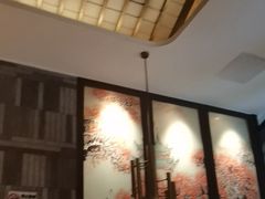 -爱碗亭·鲜炒湖南菜(壹城中心店)