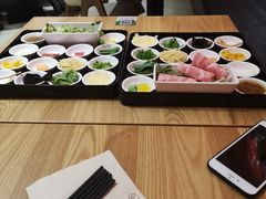 -妈妈故事米线(市府恒隆店)