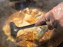 -鱼窝棚柴火铁锅炖(富山屯店)