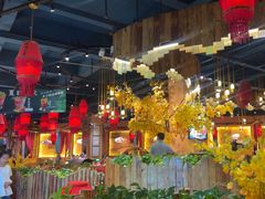 -老滇山寨•云南特色菜•地方菜•民族风情歌舞表演(金碧店)