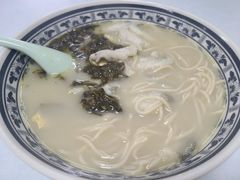 -明呈黄鱼面馆(斜土路店)