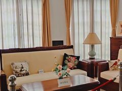 -上海市工艺美术博物馆