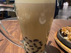 -港丽餐厅(正大店)