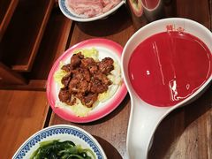 -沸炉重庆老火锅(军事博物馆店)