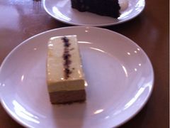 香草摩卡榛子蛋糕-榖屋house of flour(张江首店)