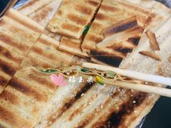 烤葱盐煎饼-勃利地摊·勃立小串烧烤