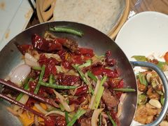 -巴扎屋大盘鸡·新疆菜(汇嘉时代店)