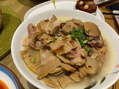 -吴越荣记苏州菜·松鼠桂鱼100%活鱼现做(斜塘老街店)