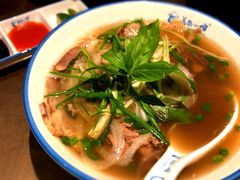 -美奈小馆·越南料理(中航城君尚购物中心店)