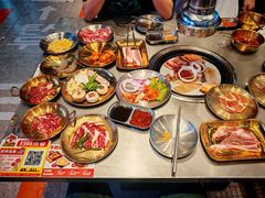 -哈哈碳都·牛肋条无限自助烤肉(台江万达店)