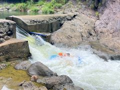 -仙人谷漂流景区