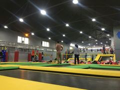 -Bounce Factory反弹工厂蹦床公园(群力店)
