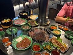 -欧巴炭烤肉오빠숯불구이(南京东路店)