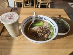 -白沙肴·长沙米粉.小炒湘菜(石厦时代广场店)