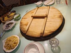 -鱼窝棚柴火铁锅炖(富山屯店)