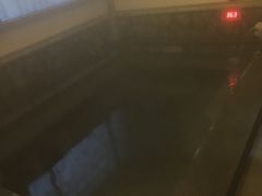 -宁波杭州湾海底温泉