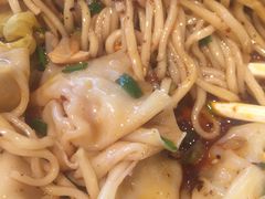 招牌抄手面-聚园面庄