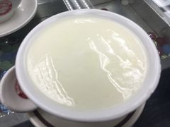 -义顺牛奶公司