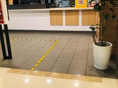 -麦当劳(国际大厦店)