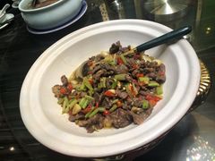 小炒黄牛肉-湘悦茗宴(创维店)