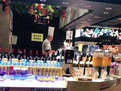 自助取餐区-亚马逊环球美食百汇(新城吾悦广场店)