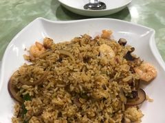 -家利美食店