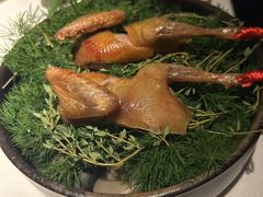 -弦月窗LUNETTE BY AMANDA(复兴路店)