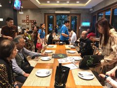 -Chom Cafe and Restaurant