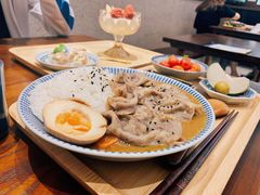 咖喱肥牛饭-肥朵食堂(带梦胡同店)