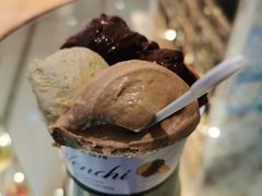 大杯冰淇淋1-4种口味任选-VENCHI 闻绮(北京汉光店)