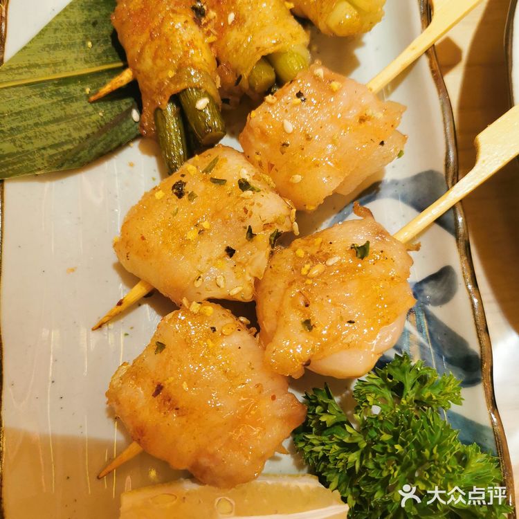 换装馆？不，是日料