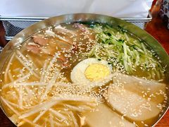 冰沙骨汤冷面-米屋石锅拌饭(师大店)