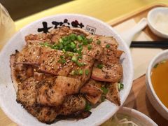 -熊吞·大碗丼烧肉饭(济宁万达广场店)