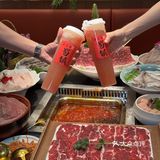 成都12年鲜货火锅扛把子！让我连炫三盘毛肚！