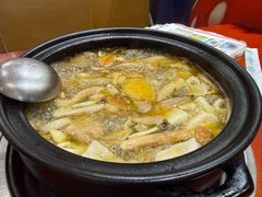 -菌之家·专业纯野生菌火锅·特色炒菌
