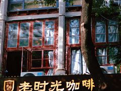 -黎黄陂路街头博物馆
