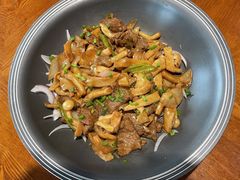 石锅嫩牛肉-湖碟轩·私厨坊(张家港店)