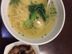 香菇面筋面-东泰祥生煎馆(陕西南路店)