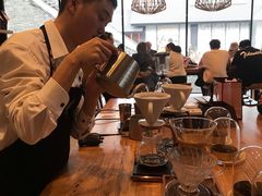-星巴克臻选(成都太古里店)