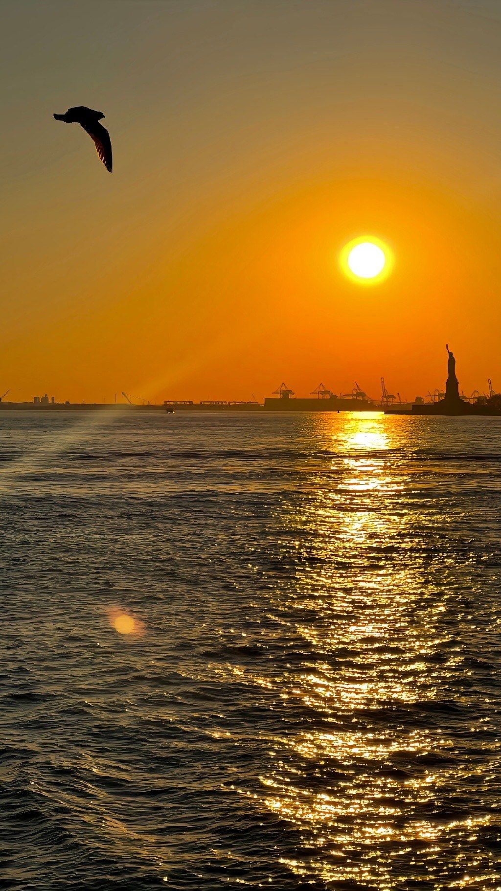 大海日落,温柔了岁月