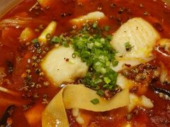 -渝是乎酸菜鱼(龙旗购物中心店)