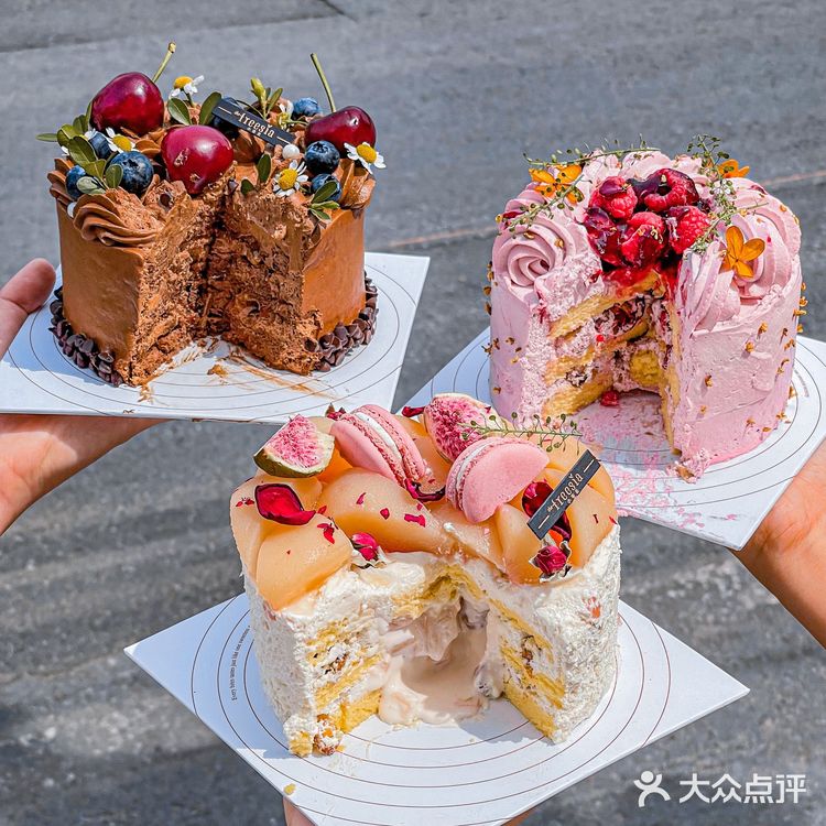 大连首家小苍兰洋菓子蛋糕店‼️真是天花板[流泪]