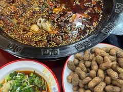-烧哥美蛙肥肠鱼火锅·十五年社区店