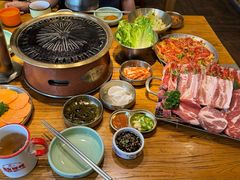 -韩景台烤肉(八大处店)