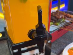 -路边边.炒菜烧烤.音乐餐厅(良乡长虹店)