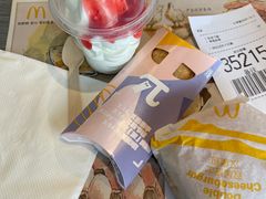 -麦当劳(展览路店)