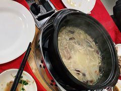 -花苑美食横琴生蚝火锅(拱北粤华路店)