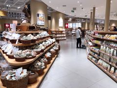 -七鲜超市(瑞虹天地太阳宫店)