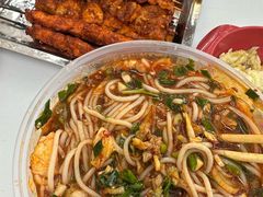 -珀玉莲花白米线店