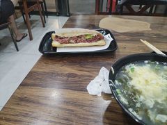 -多嘴驴驴肉火烧(鼓楼西街店)